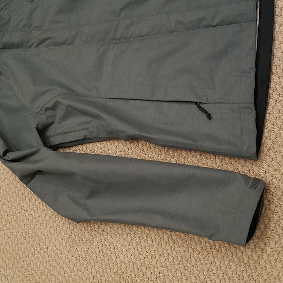 The North Face Dry Vent Stow in Pocket Women's XS Jacket - Picture 5 of 14